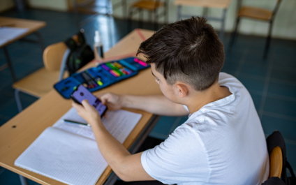 Creating A Safe Online Presence For Your Children In 4 Easy Steps