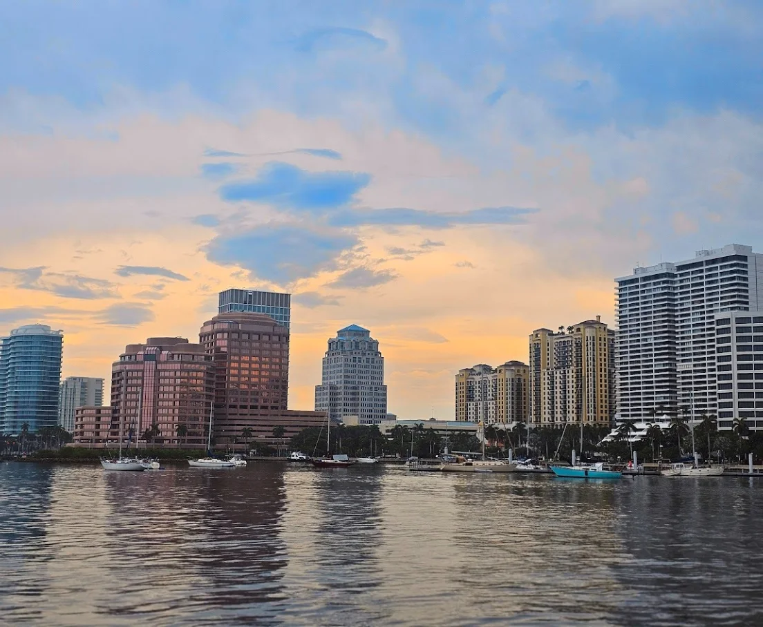 sideimg-West-Palm-Beach-Managed-Services