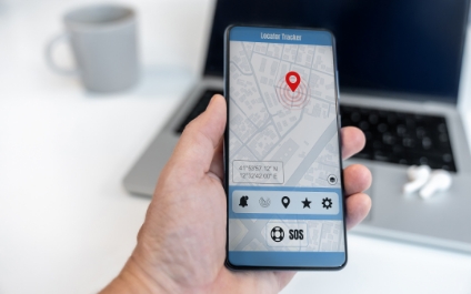 How Mobile Phone Tracking Works (And Why It’s So Dangerous)