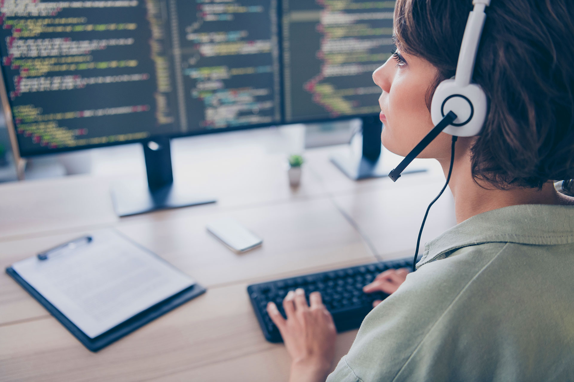 Why Smart Companies Trust Business IT Consulting to Stay Ahead